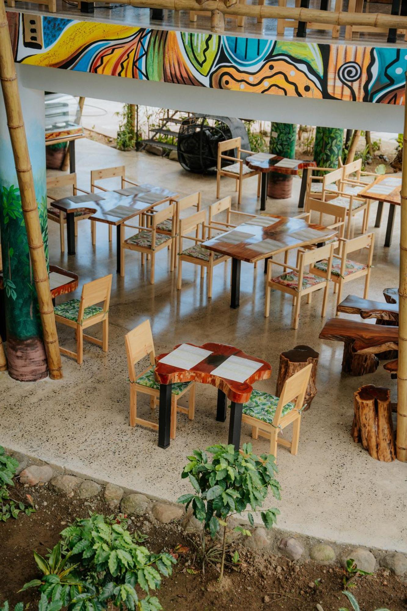 Bonding Coffee Roaster Cafe & Hotel Quepos Luaran gambar