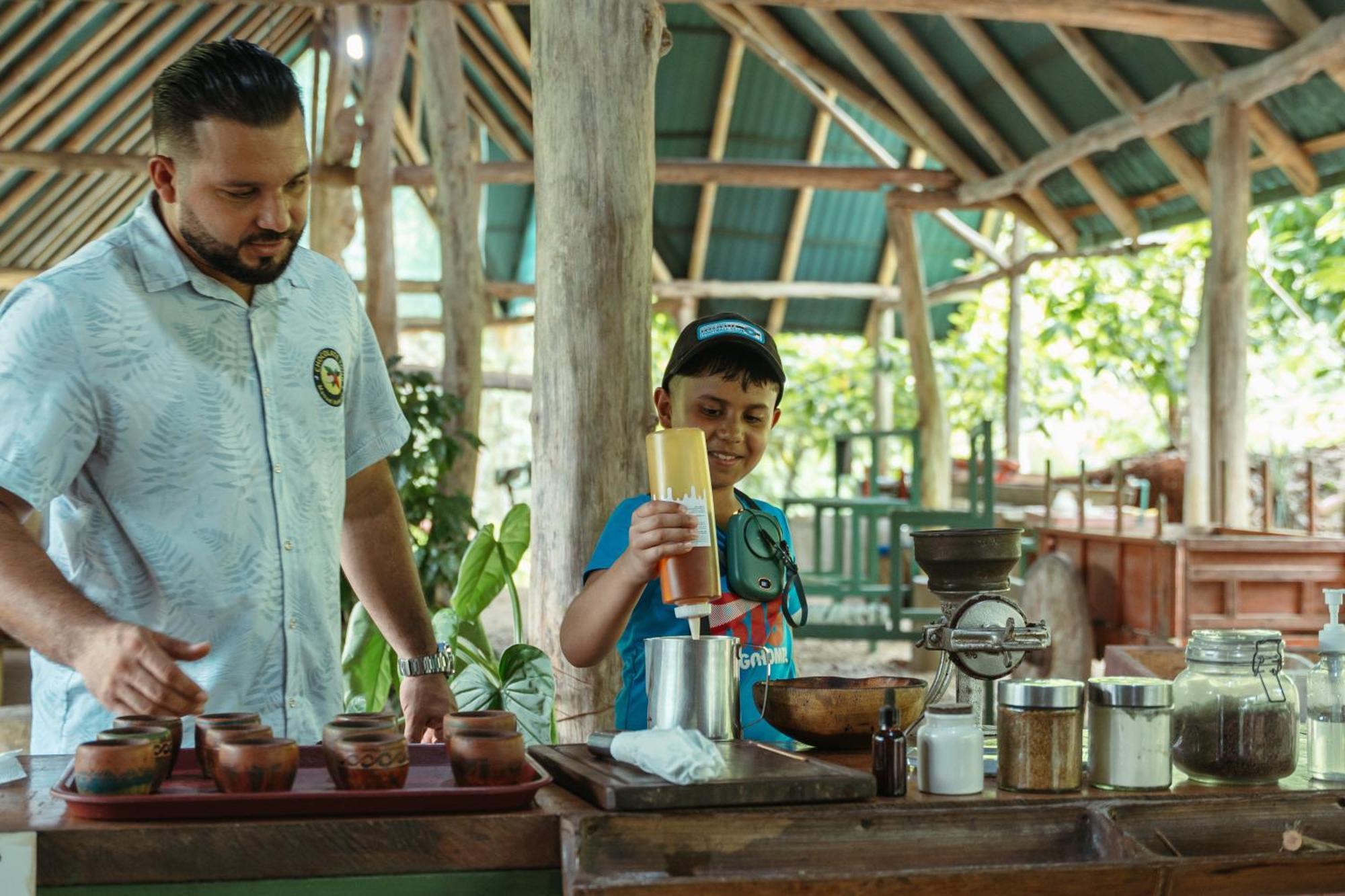 Bonding Coffee Roaster Cafe & Hotel Quepos Luaran gambar